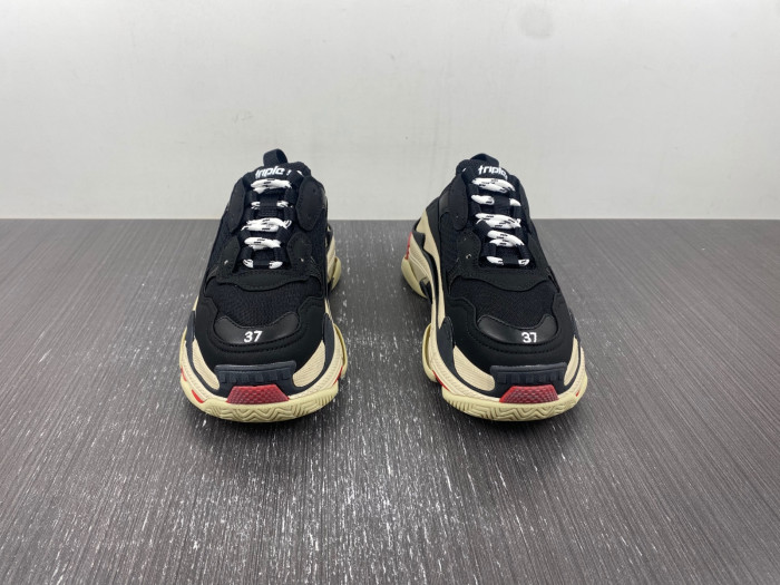 Ba*len*cia*ga triple s sneaker 80000107