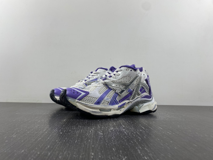 Ba*len*cia*ga runner sneaker