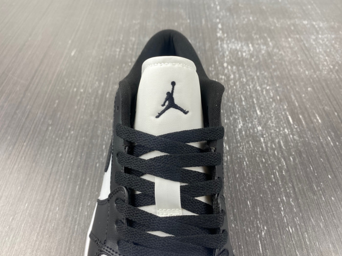 air jordan 1 low “panda” 20230223
