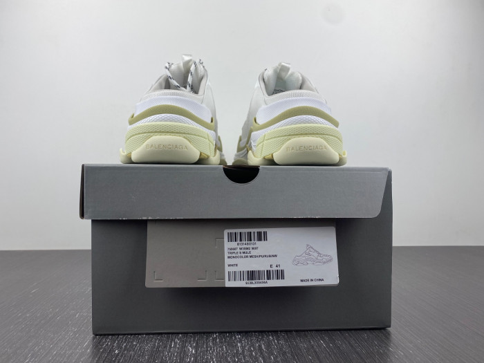 Ba*len*cia*ga triple s sneaker 80000101