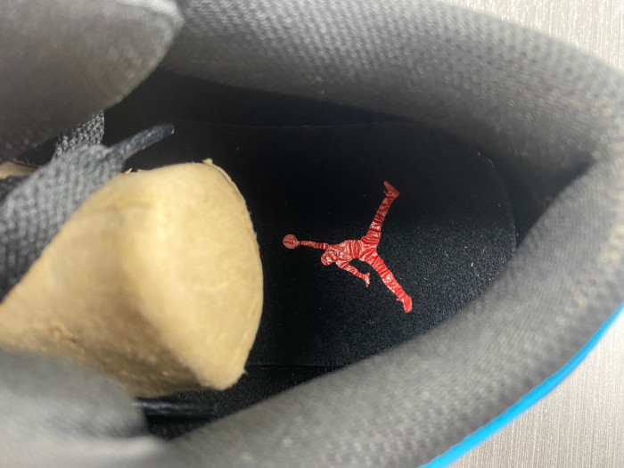 air jordan 1 low surF**es with aqua tones 553558-154