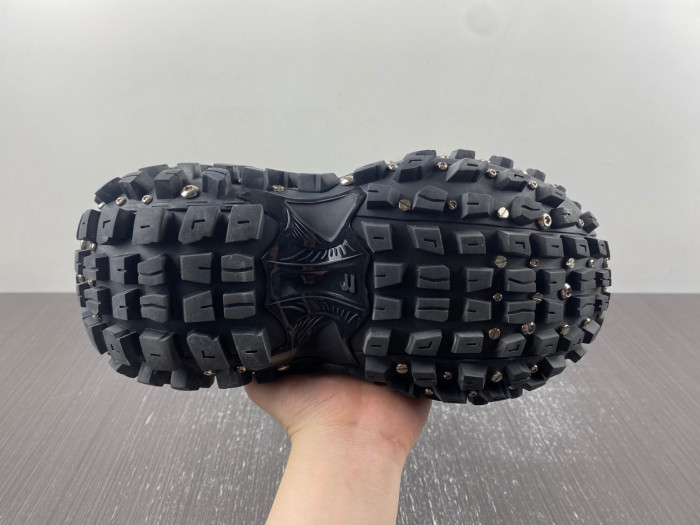 Ba*len*cia*ga defender sneaker