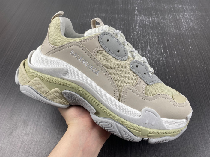 Ba*len*cia*ga triple s sneaker 80000118