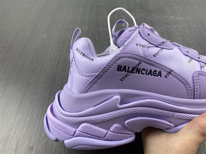 Ba*len*cia*ga triple s sneaker 8000028