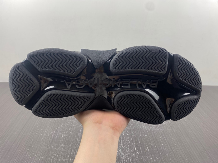 Ba*len*cia*ga triple s sneaker 80000130