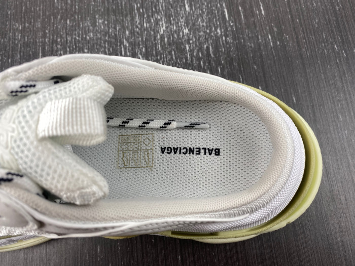 Ba*len*cia*ga triple s sneaker 80000101