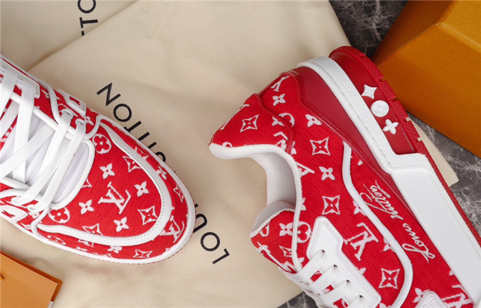 lv snekaers l0000325