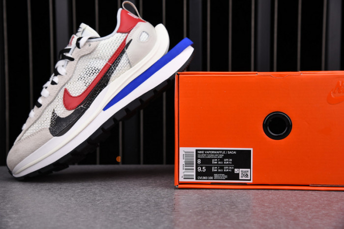 sacai x vaporwaffle 