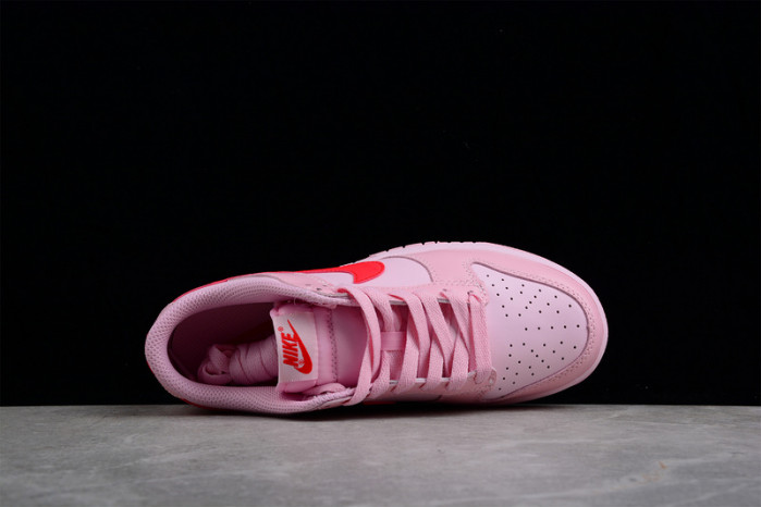 nike dunk low gs “triple pink” dh9765-600