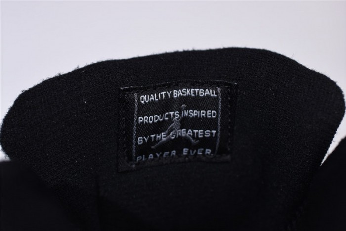 air jordan 11 “cap and gown” black 378037-005