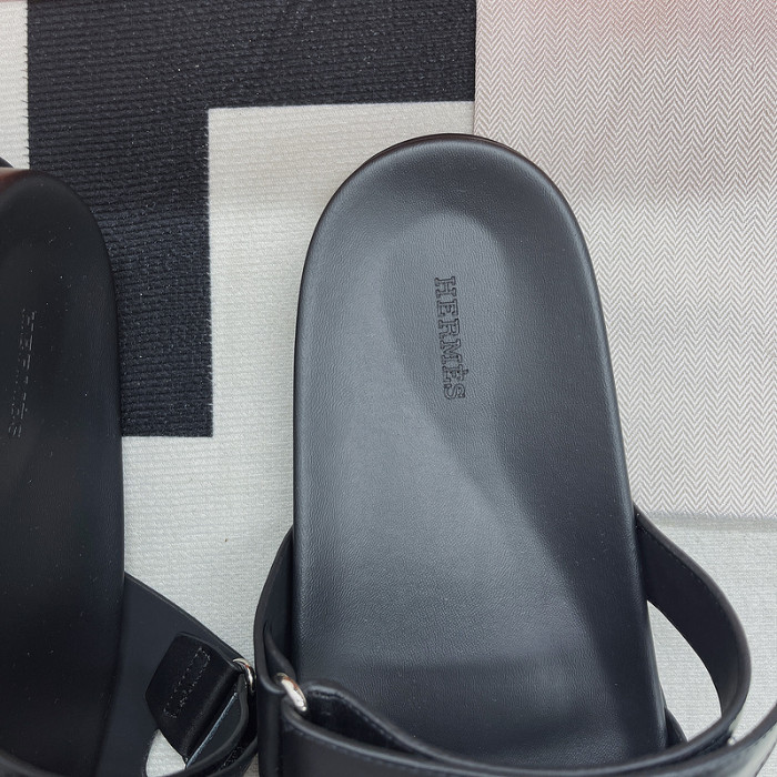 herme* sandal 41