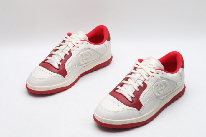 G*u*i* trainer sneaker90