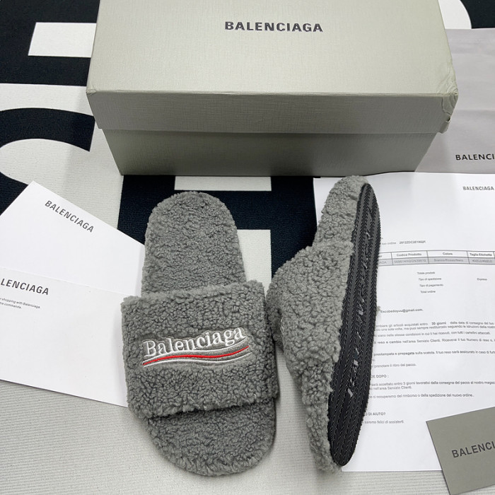 balenciag* sandal bs20
