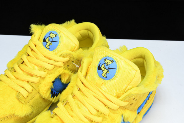 grateful dead x nike sb dunk low“ yellow bear” cj5378-700