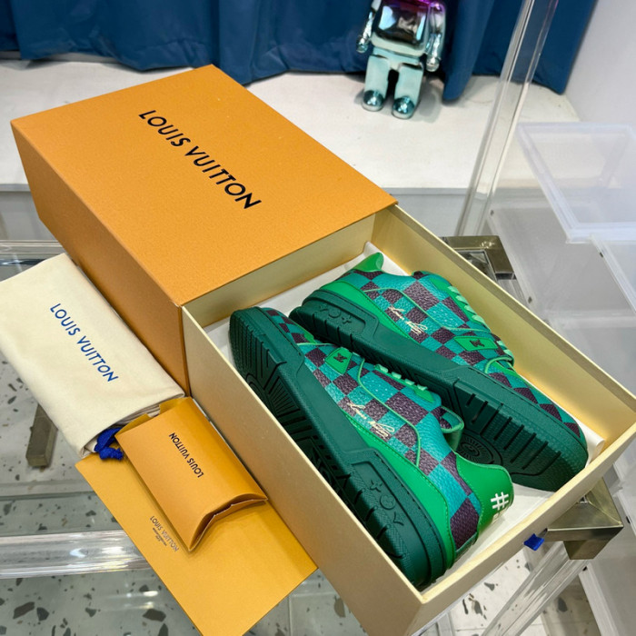 lv snekaers l0000284