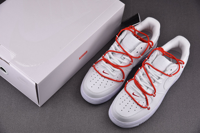 S*p*e x nik air force 1 cu9225-101