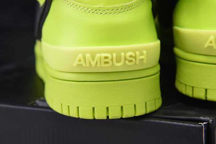 nike dunk high ambush flash lime cu7544-300