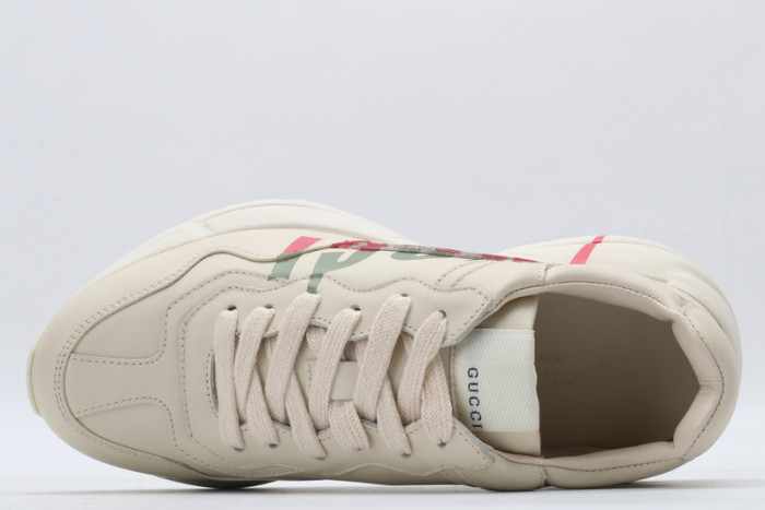 G*u*i* rhyton sneaker