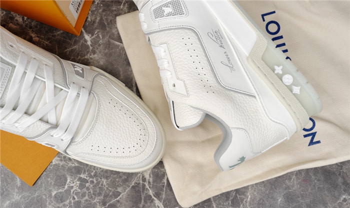 lv snekaers l0000326