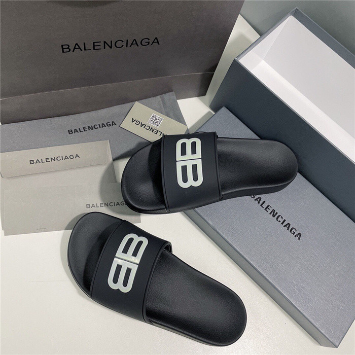balenciag* sandal bs41