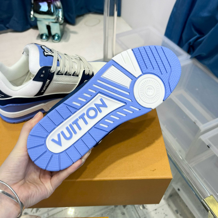 lv snekaers l0000150