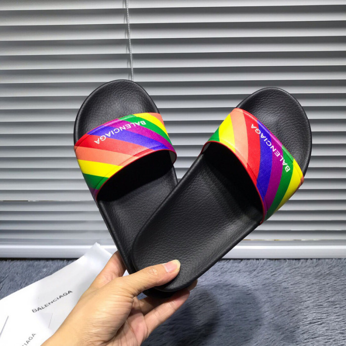 balenciag* sandal bs37