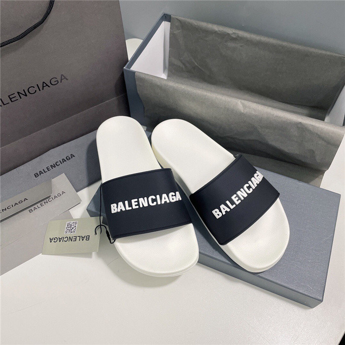 balenciag* sandal bs44