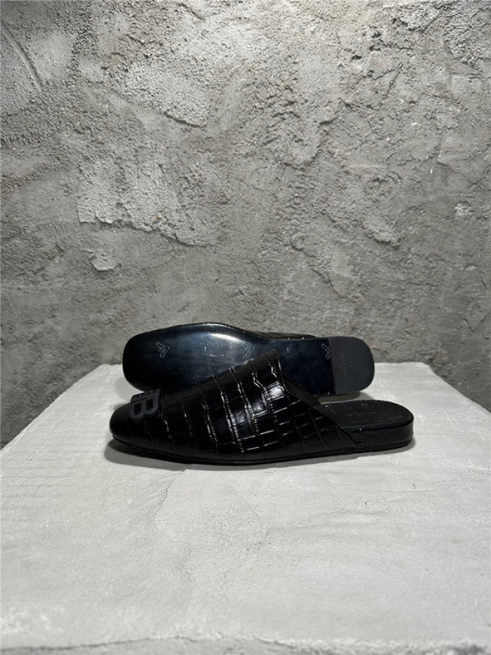 balenciag* sandal bs67