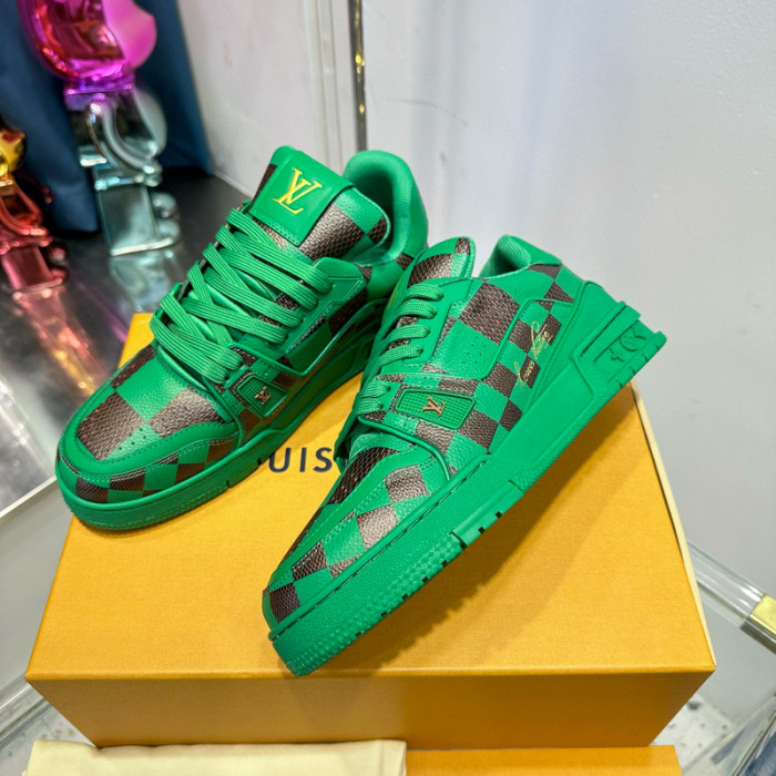 lv snekaers l0000142