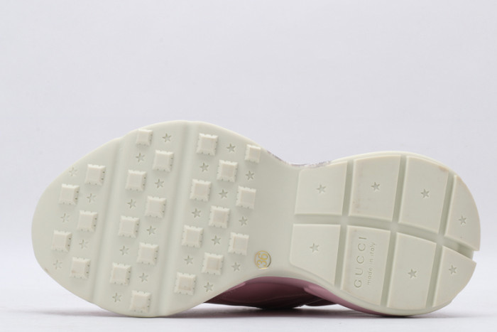 G*u*i* rhyton sneaker