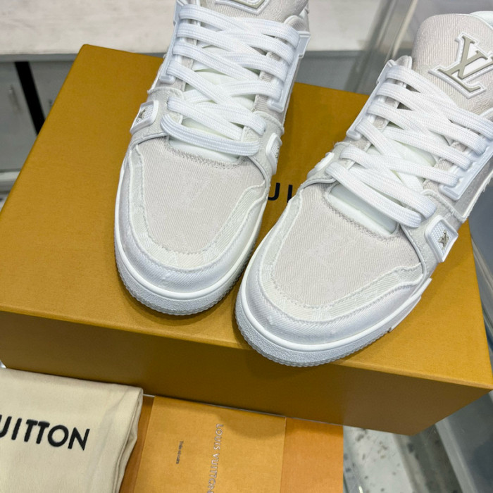 lv snekaers l0000214