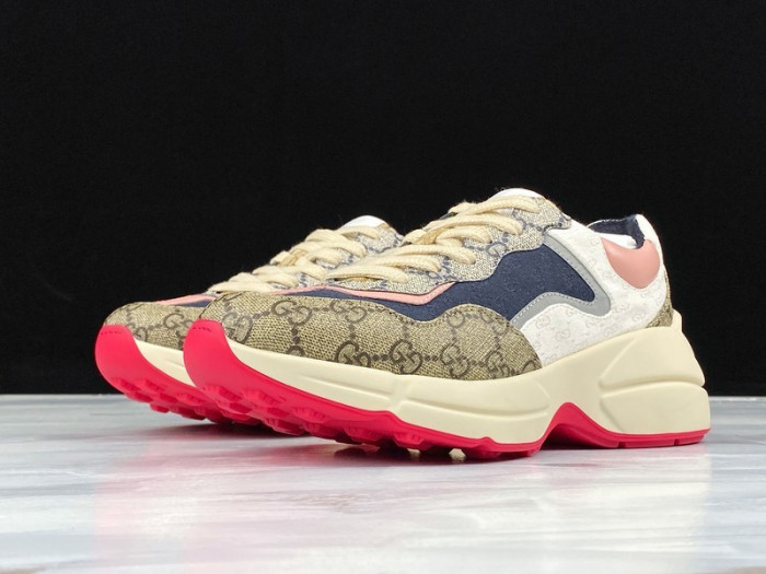 G*u*i* rhyton sneaker