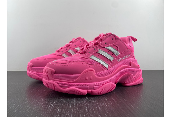 Balenciaga TRIPLE S SNEAKER 8000065