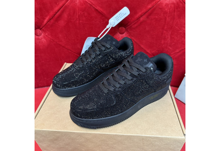 LouisVuitton x Nike Air Force LV LA091411