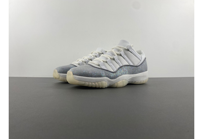 Air Jordan 11 Retro Low Year of the Snake HQ7000-001