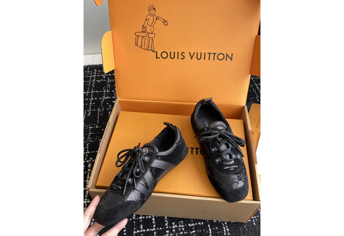 LV snekaers L0000571