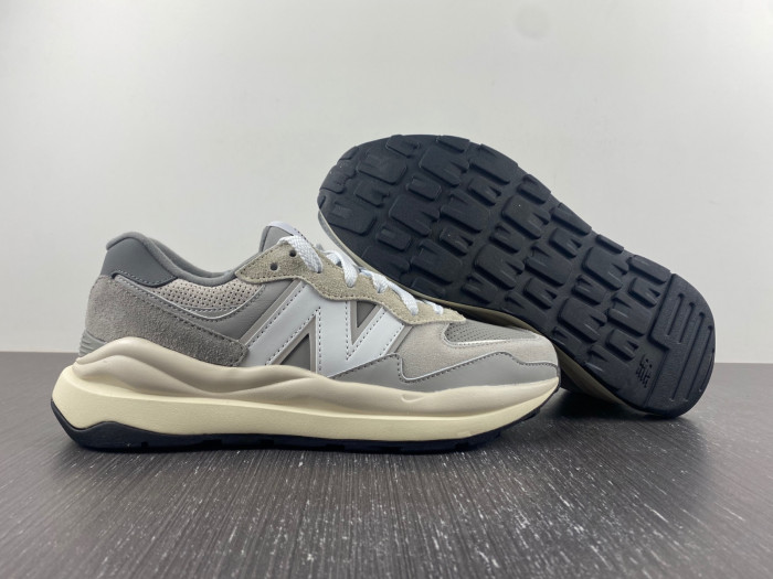 Bape x New Balance 2002R M2002RHO DFY19