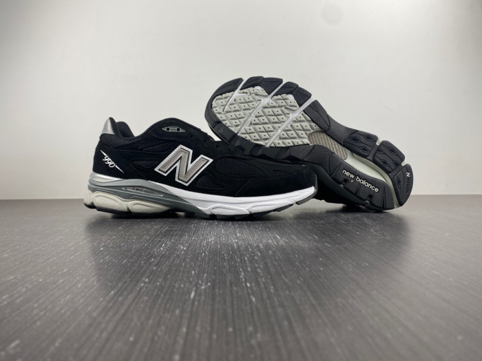 new Balance x WTAPS 2020 DFY23