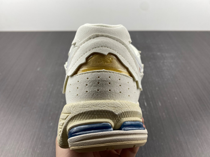 Bape x New Balance 2002R M2002RHO DFY11