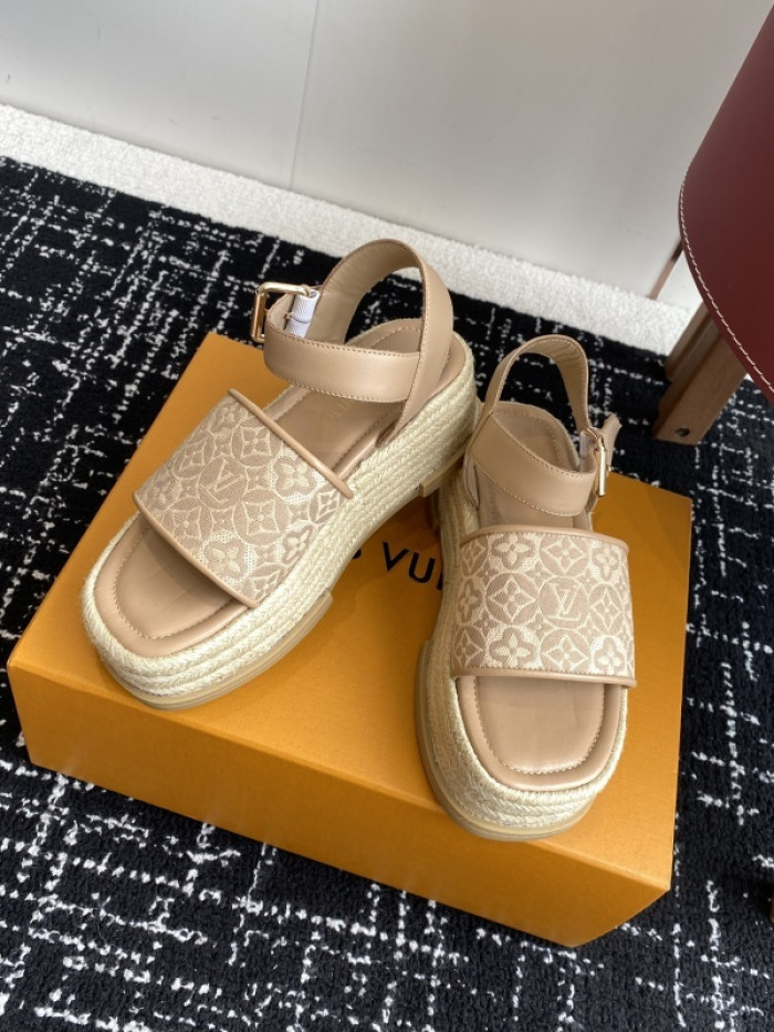 L&V sandal 232