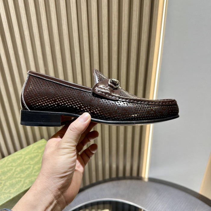 G*u*i* loafers gc183