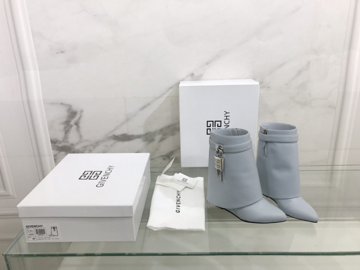 Givenchy Boots 660013