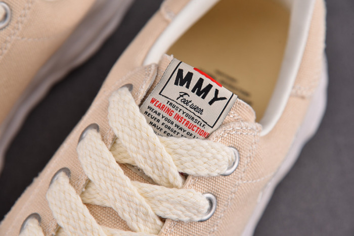 Ma*s*n mihara yasuhiro sneaker mmys37