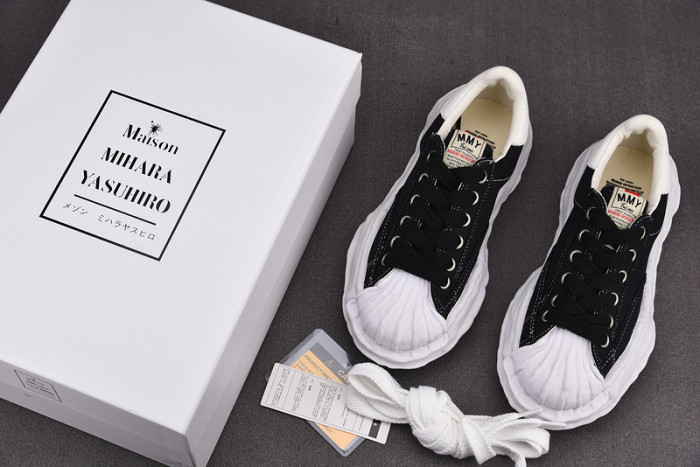 Ma*s*n mihara yasuhiro sneaker mmys03