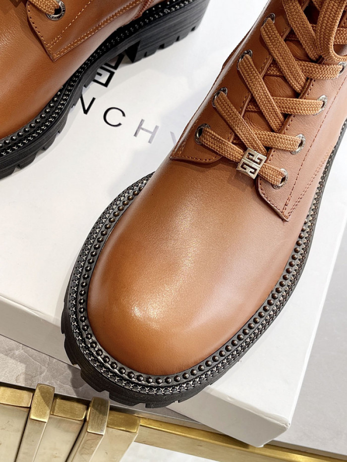 Givenchy Boots 660001