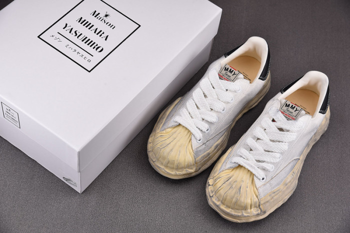 Ma*s*n mihara yasuhiro sneaker mmys48