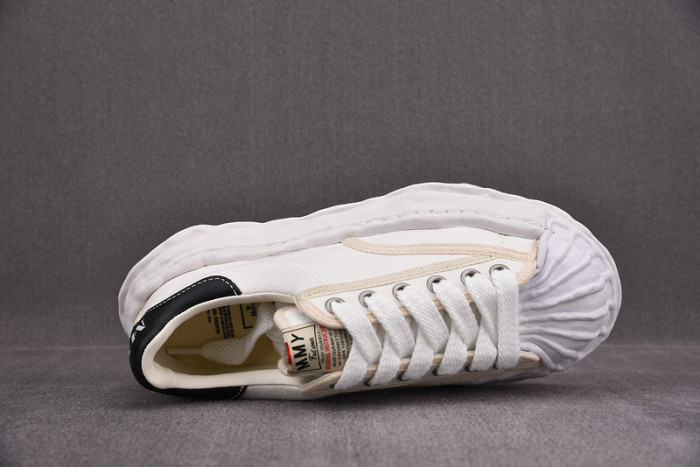 Ma*s*n mihara yasuhiro sneaker mmys04