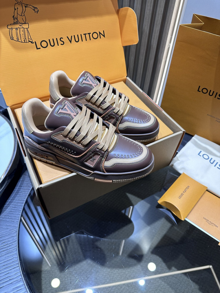 LV snekaers L0000357