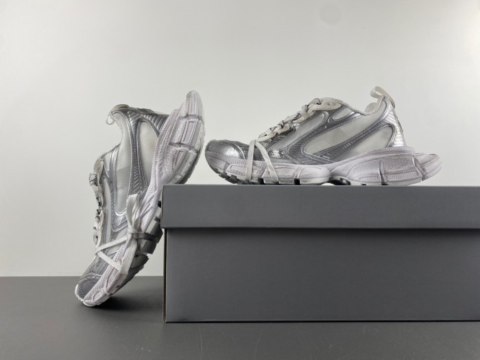 BALENCIAGA 3xl SNEAKER W3XL5 9049
