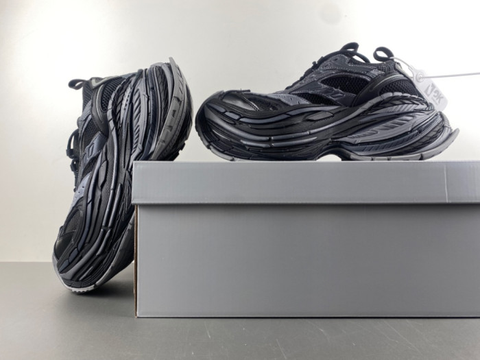 Balenciaga sneaker WPLTF 1011